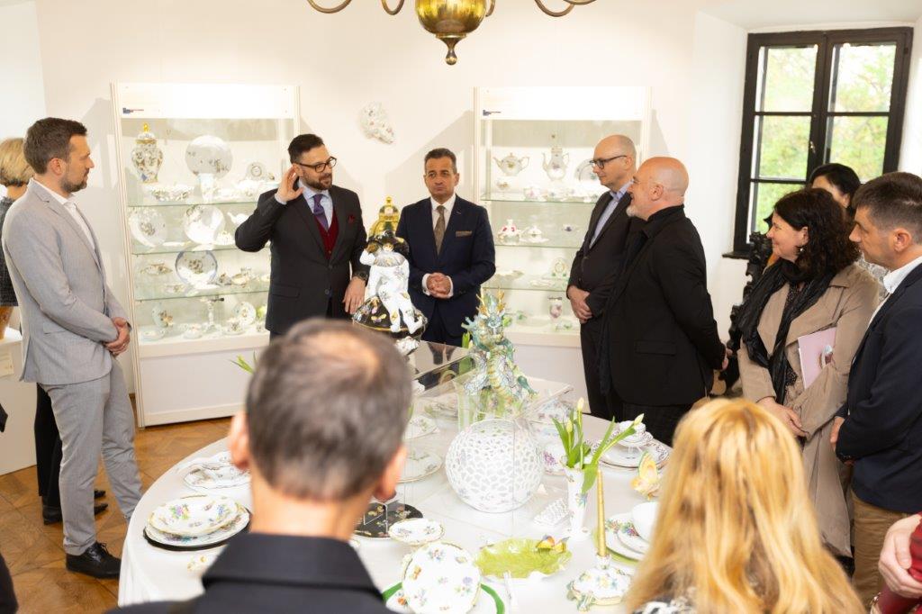 Herend porcelain exhibition at Bogenšperk Castle in Slovenia